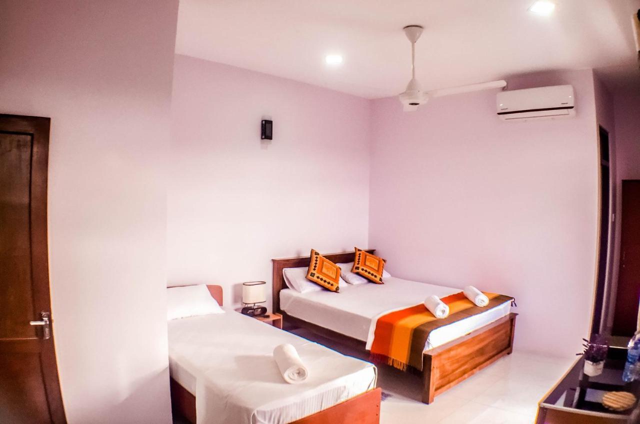 Saru Holiday Apartment - Up To 6 Guests Kandy Exterior photo